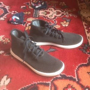 Allbirds tree toppers